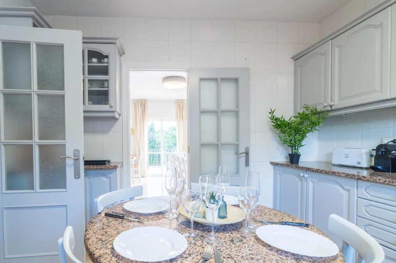 La Llevantina Boutique Villa 칼론제 펜션